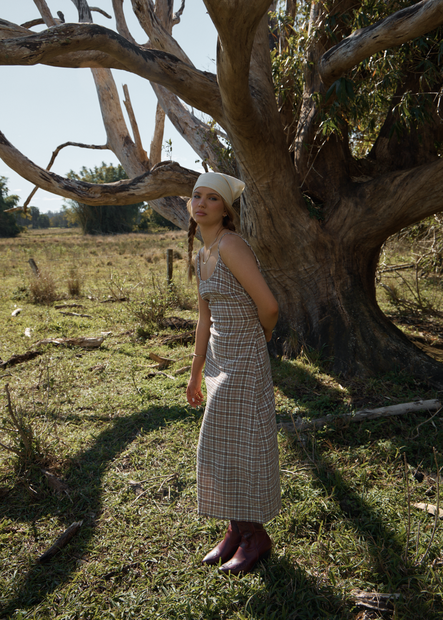 AFENDS Womens Rumi - Seersucker Midi Dress - Chai Check