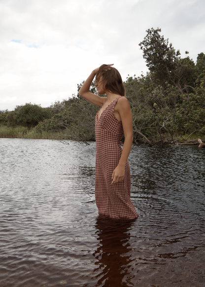 AFENDS Womens Tully - Seersucker Maxi Dress - Capricorn Burgundy / Beige Check