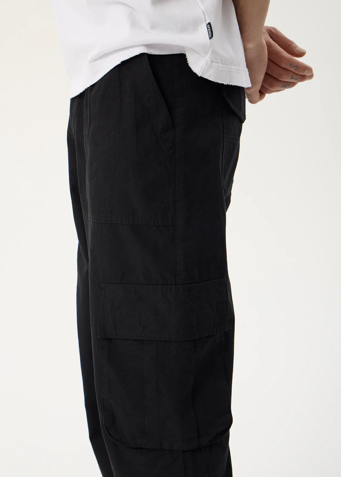 AFENDS Mens Summit - Pleated Cargo Pant - Black