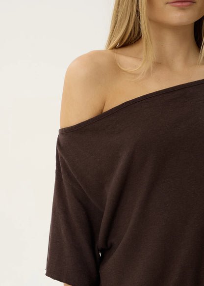 AFENDS Womens Sabina - Off Shoulder Tee - Coffee