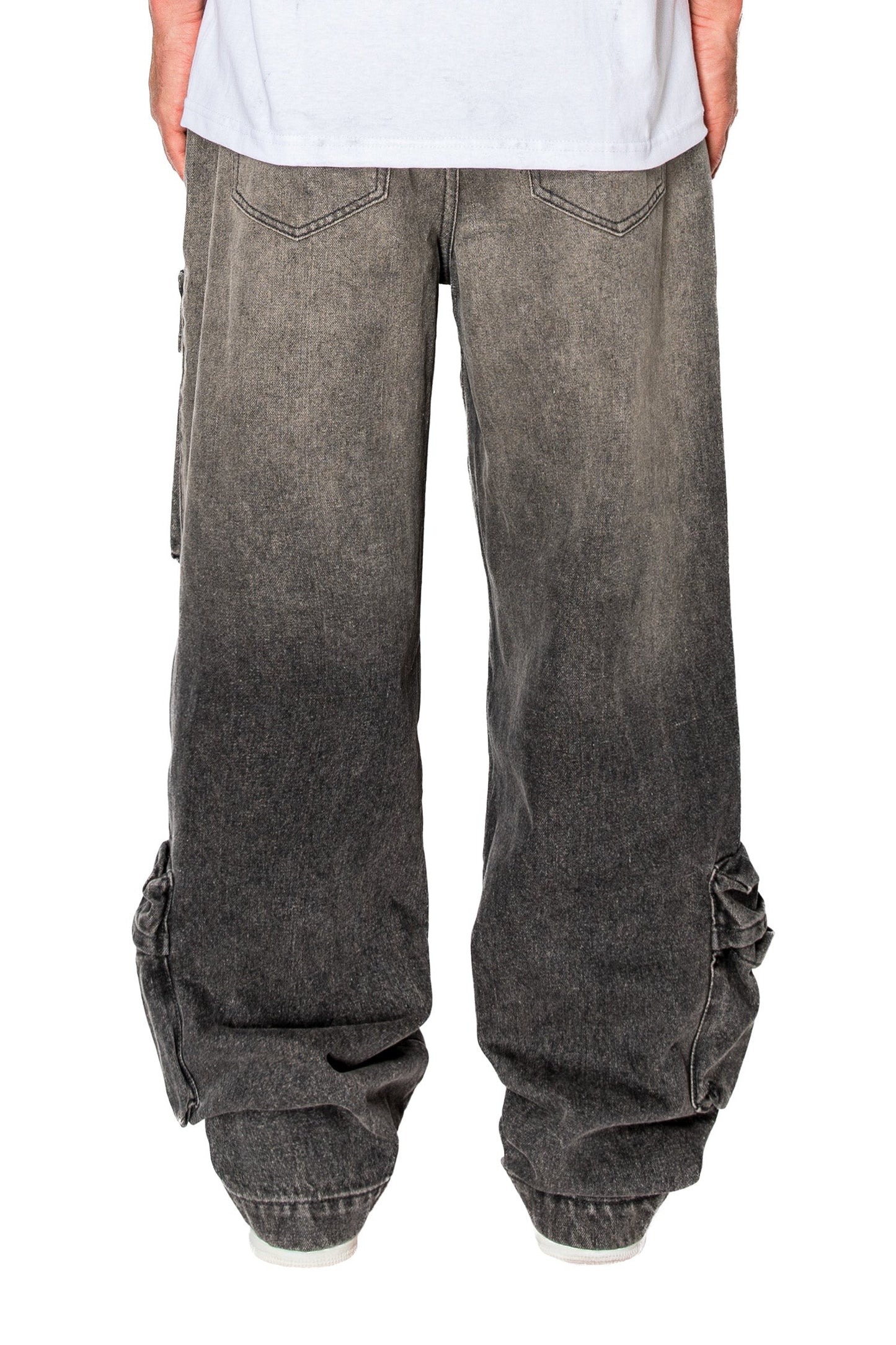Men's Baggy Fit Faded Wash Cargo Jeans