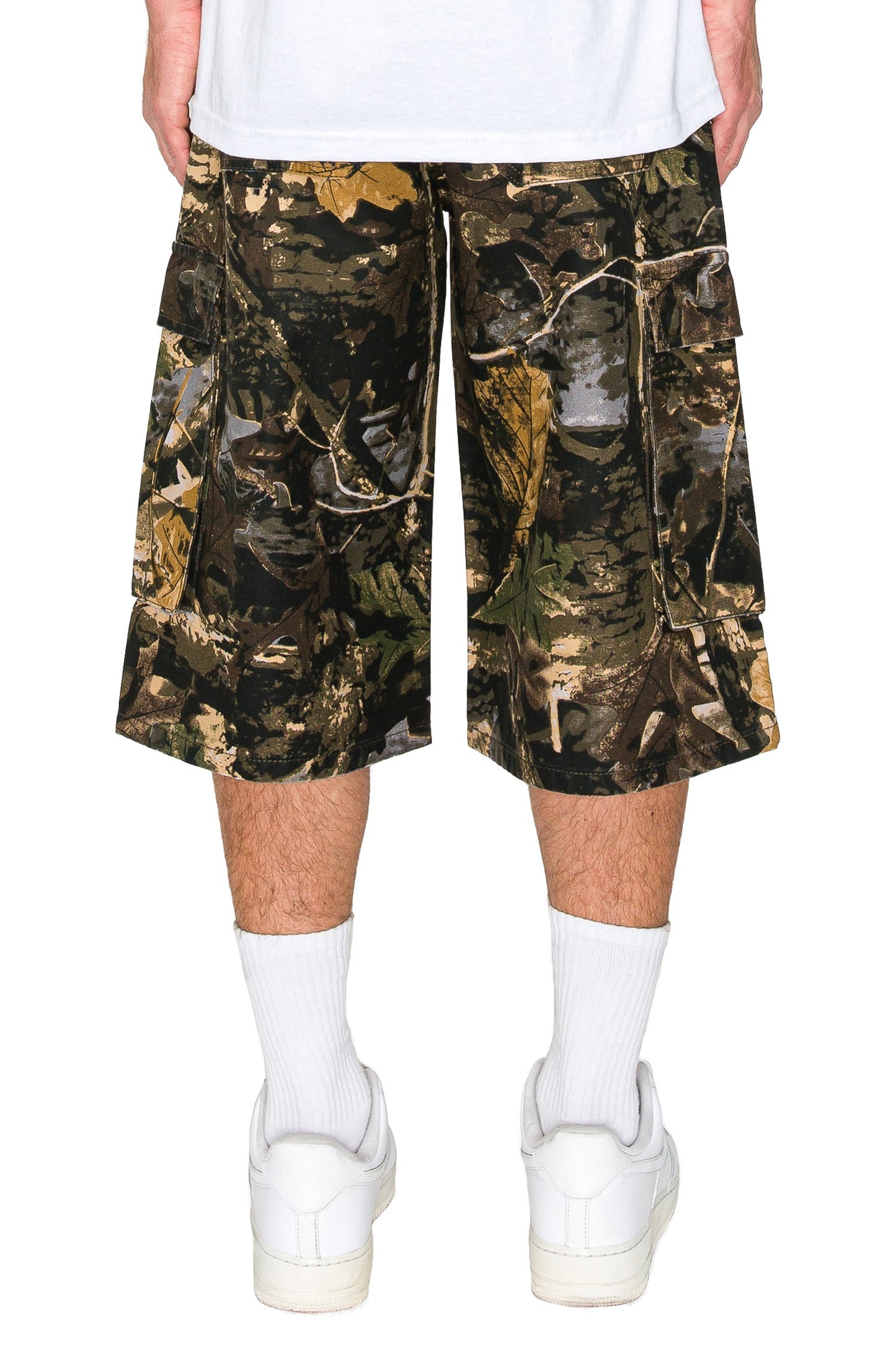 Men's Baggy Fit Hunter Camo shorts
