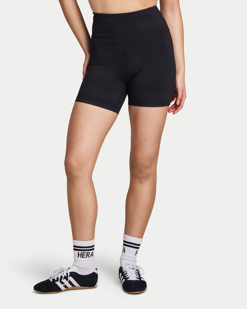 Womens Essentials Short