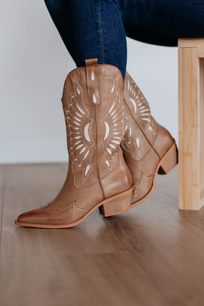 Someone Else's Problem Cowgirl Boots - Tan