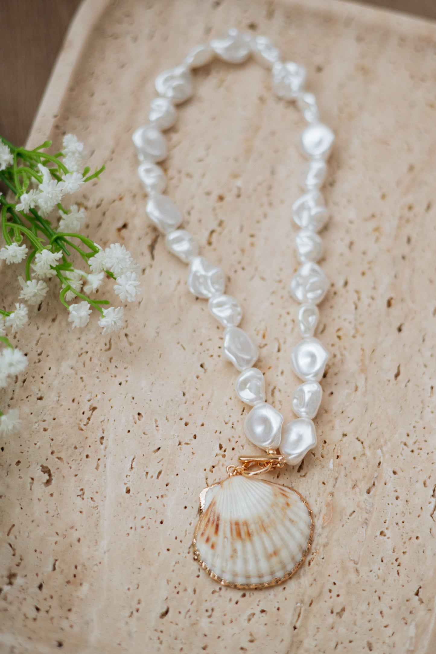 Trendy & Tropical Necklace