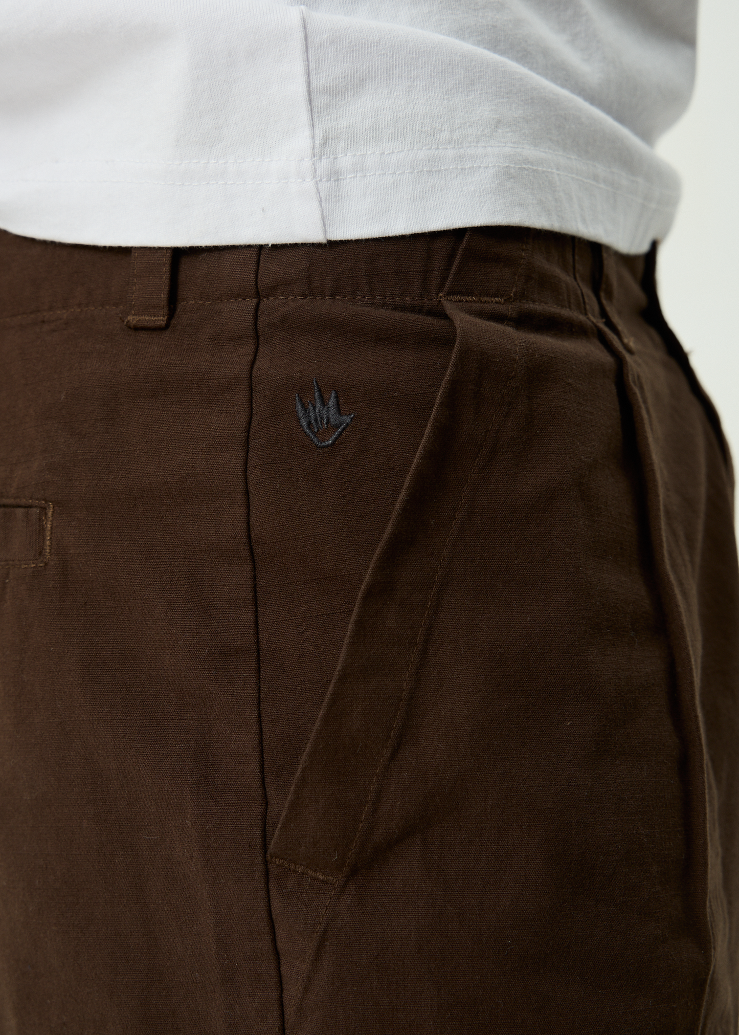 AFENDS Mens Glider - Pleated Short 22" - Coffee