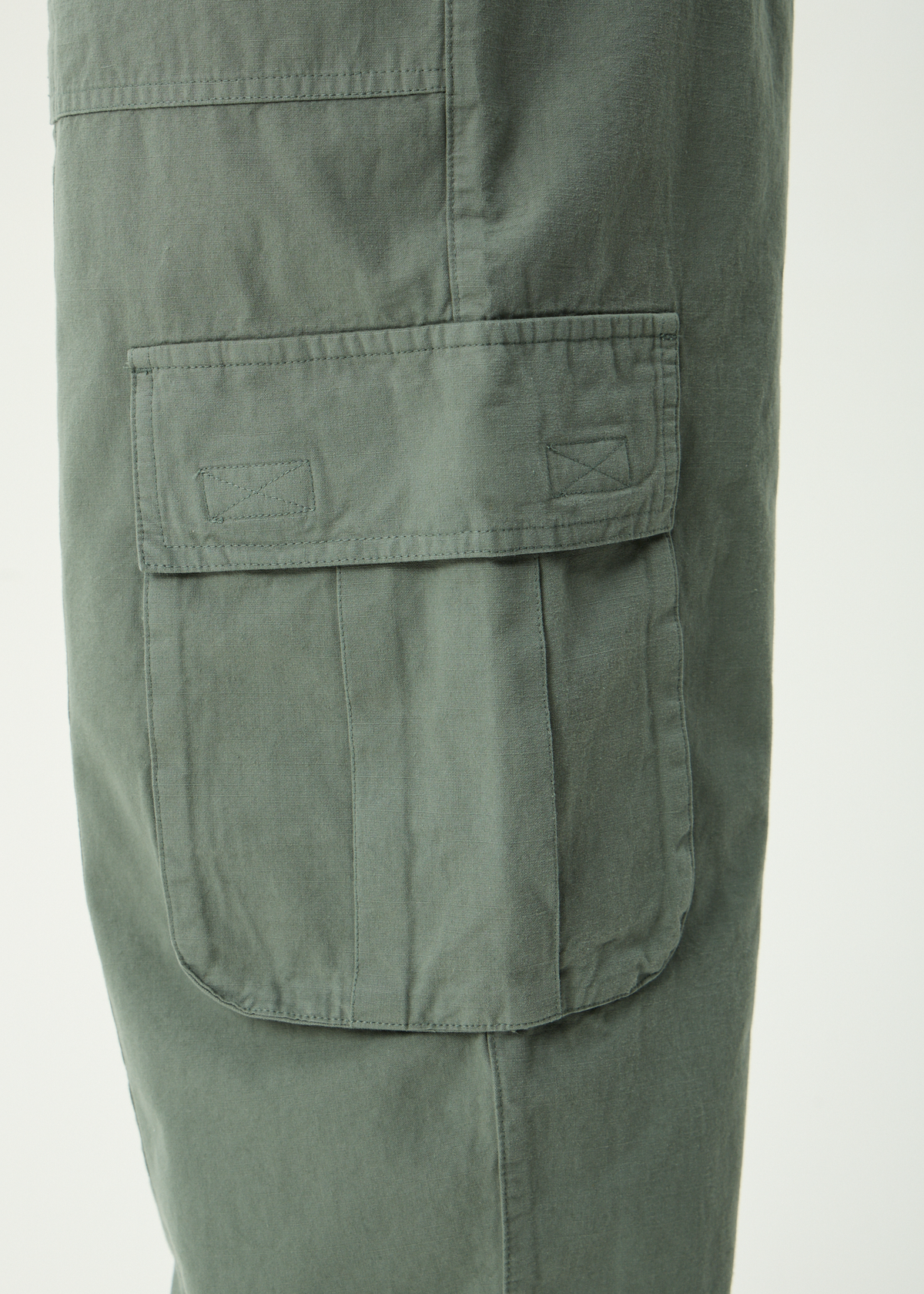 AFENDS Mens Summit - Pleated Cargo Pant - Washed Sycamore