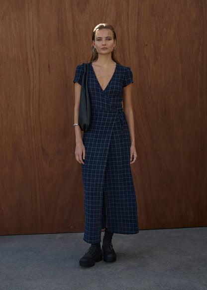 AFENDS Womens Felicity - Seersucker Maxi Dress - Thea Midnight Check